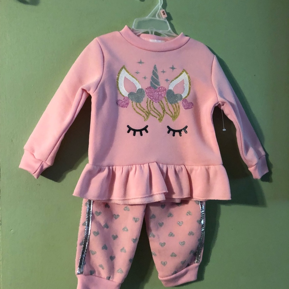 18 month unicorn sweatshirt and sweatpants